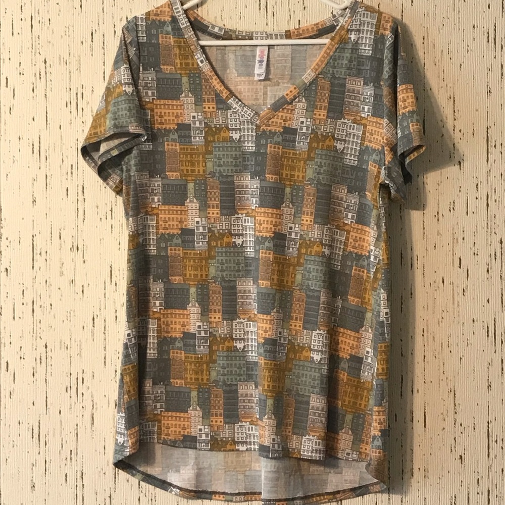 Lularoe Christy Tee